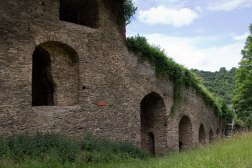 Reinfels-Castle-1